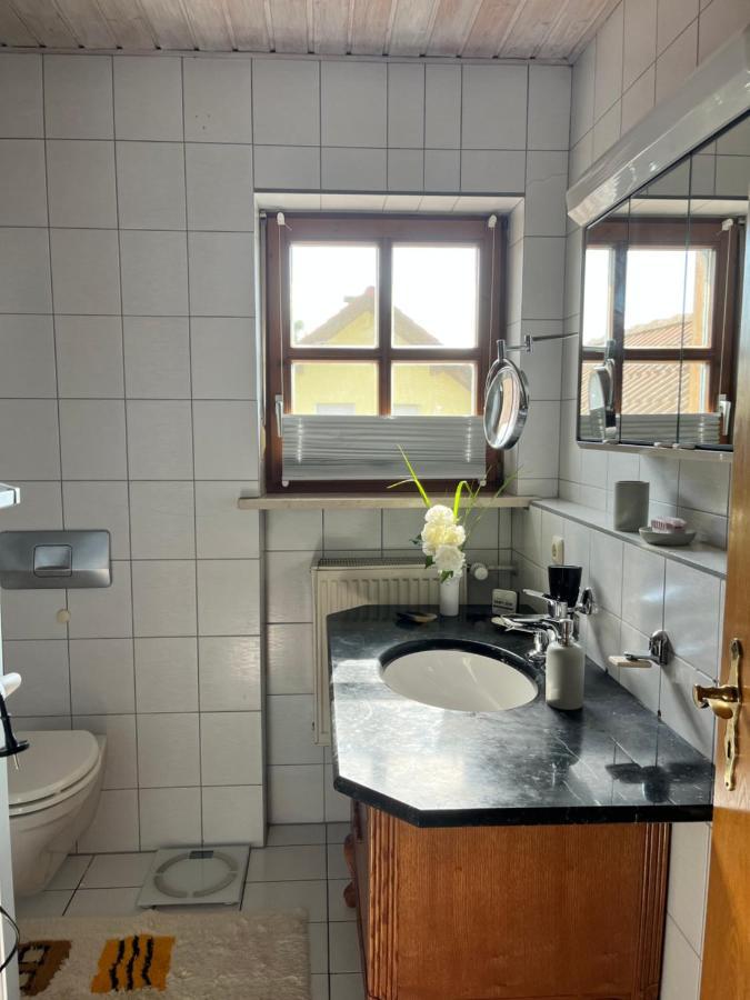 Zimmer Zum Wohlfuehlen Eching  Extérieur photo