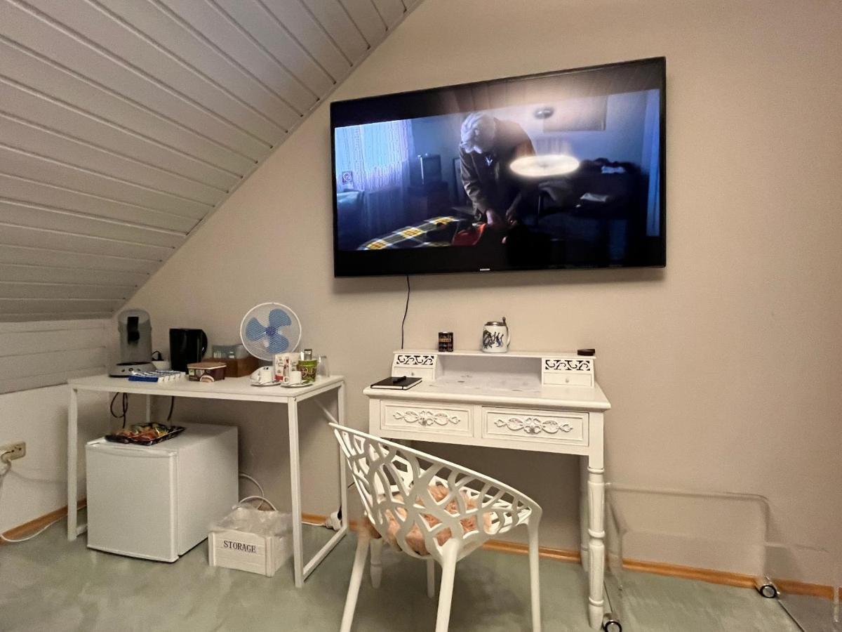 Zimmer Zum Wohlfuehlen Eching  Extérieur photo
